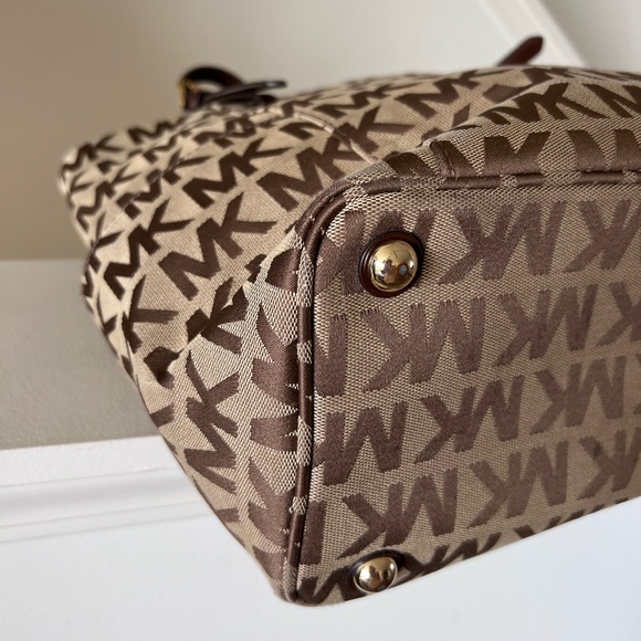 Michael Kors Jet Set Monogram Tote Brown leather straps - Picture 8 of 13